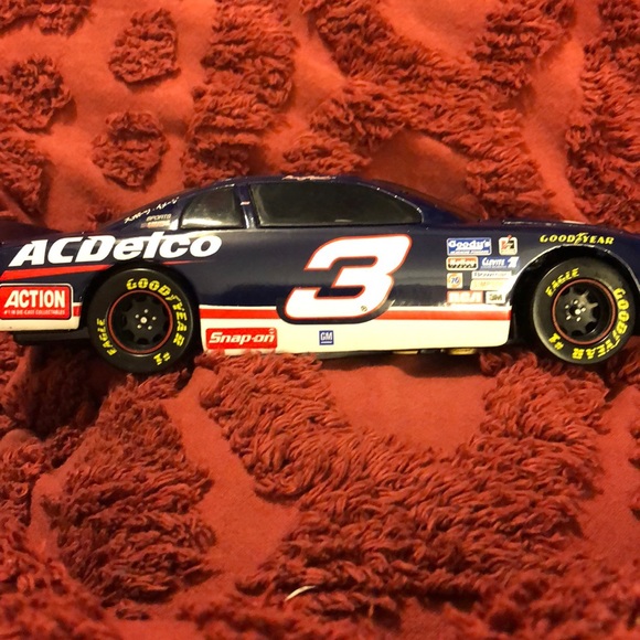 1996 Dale Earnhardt from JAPAN 11-24-1996 - Picture 3 of 12